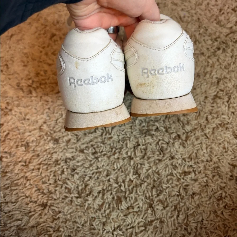Reebok Sneakers Women’s size 8.5